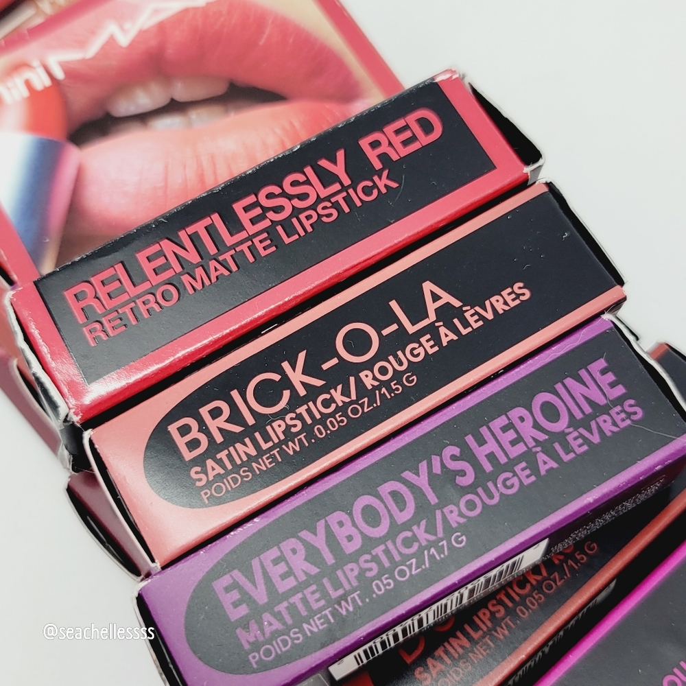 MAC Cosmetics Retro Matte Mini Lipstick Relentlessly Red Brand New In Box - Picture 8 of 8